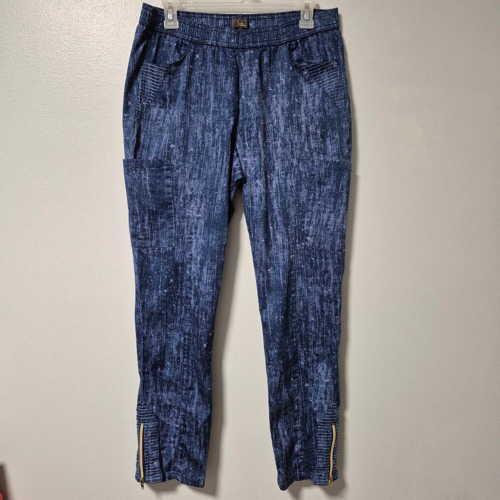 Jaanuu Navy Blue Textured Drawstring Scrub Joggers - Picture 3 of 15